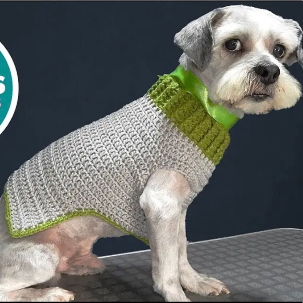 KNIIT DOG COAT SIZE S- M